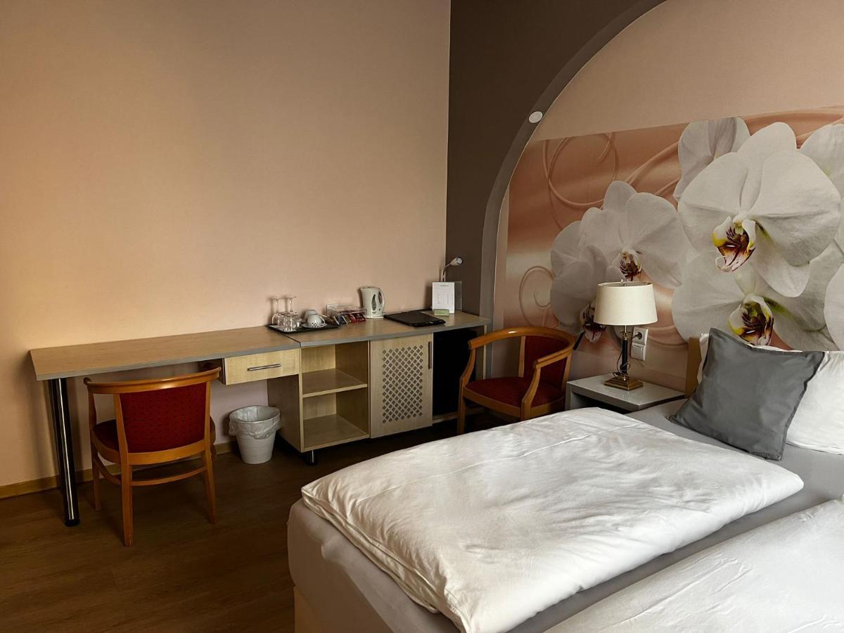 Pension Oase, Berlin